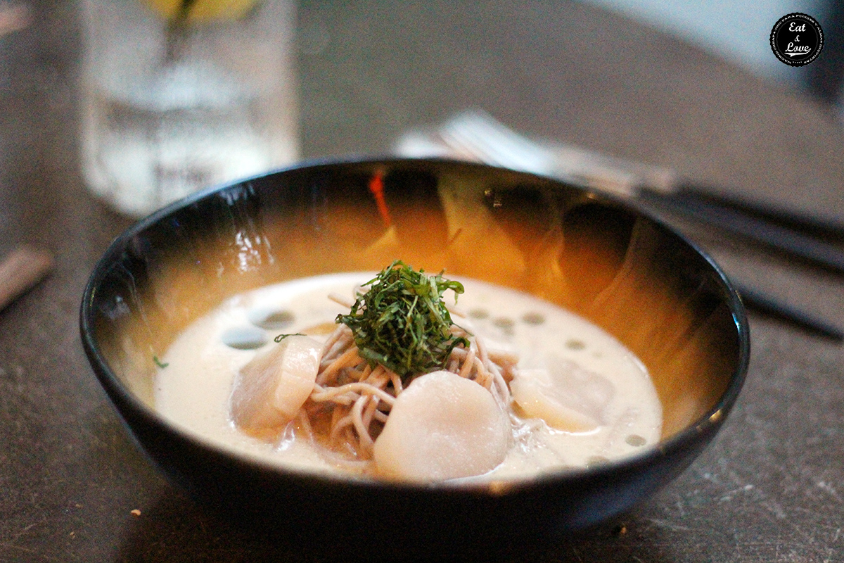 Vieira de Hokkaido con noodles soba - 47 Ronin restaurante japonés Madrid