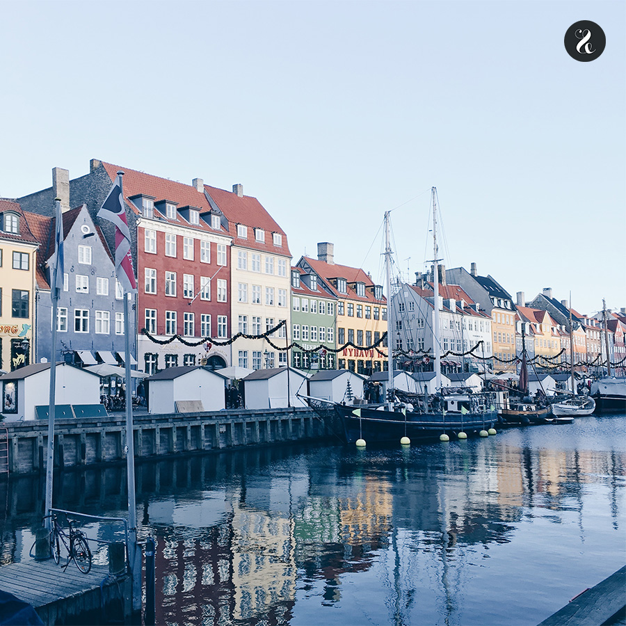 Presente y pasado se dan la mano en Copenhague: una ciudad que, más allá de su famoso Nyhavn, brilla por su cultura contemporánea y vanguardista.
